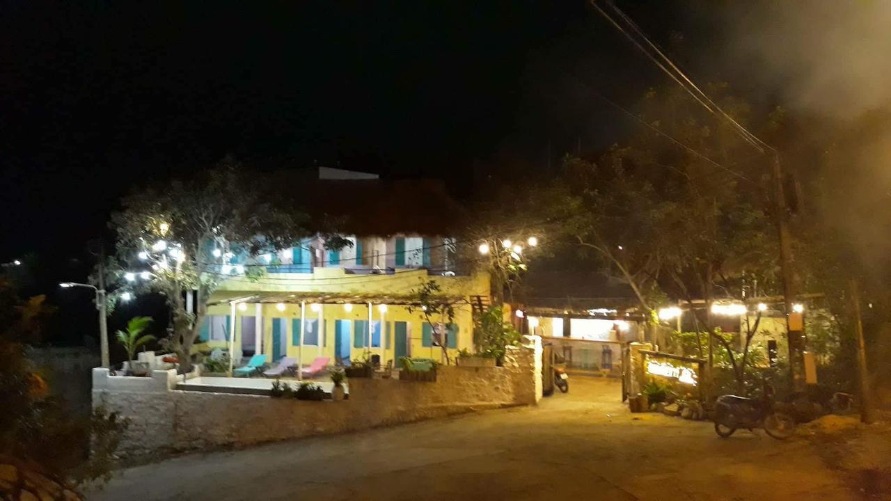 Hotel Confetti House Quy Nhơn Exterior foto